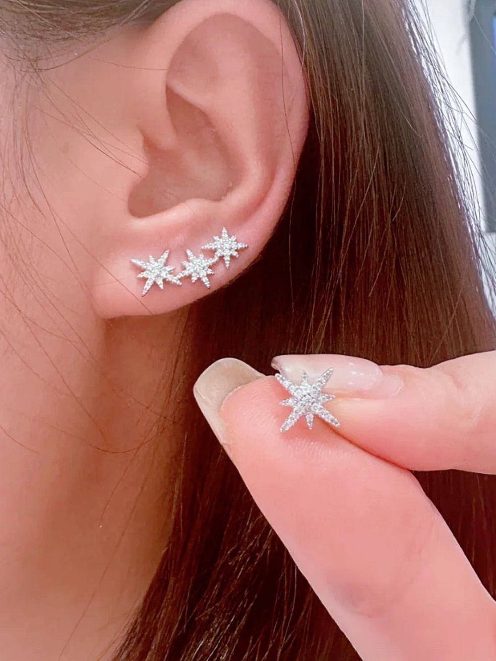APM Monaco Starburst Stud Earrings – Dainty & Sparkling 💫
